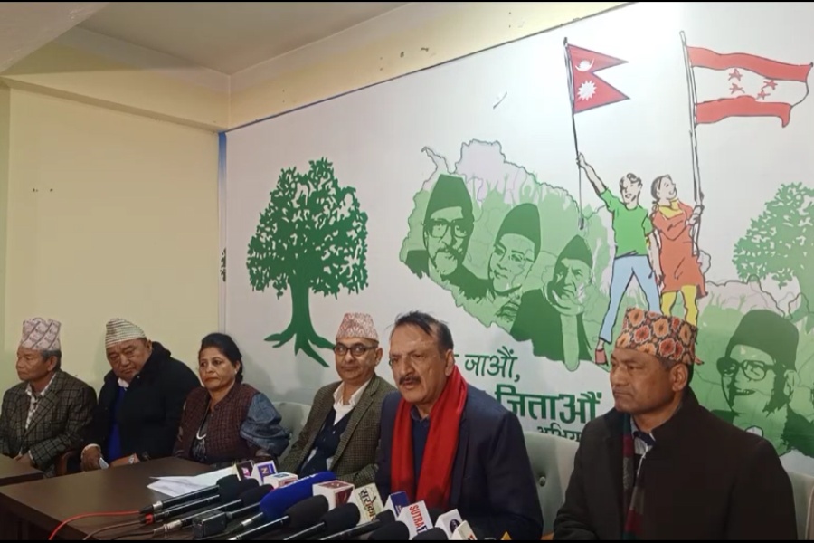 प्रचण्ड गठबन्धन नतोड्ने प्रतिबद्धताबाट पछि हटे, निर्णय गर्ने समय पनि दिएनन् : कांग्रेस