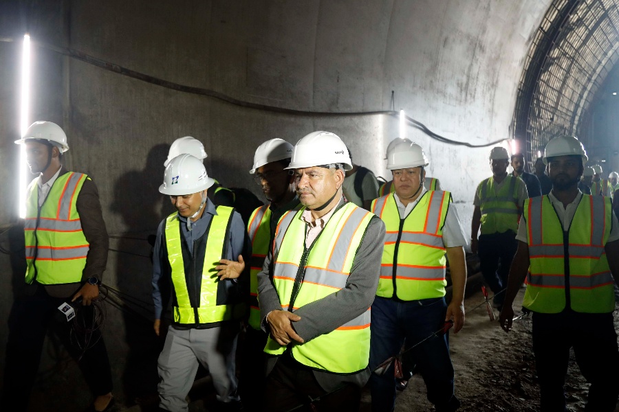 भौतिक पूर्वाधारमन्त्री भन्छन्– नागढुंगा–सिस्नेखोला सुरुङमार्ग एक वर्षभित्र सञ्चालनमा ल्याउँछौँ