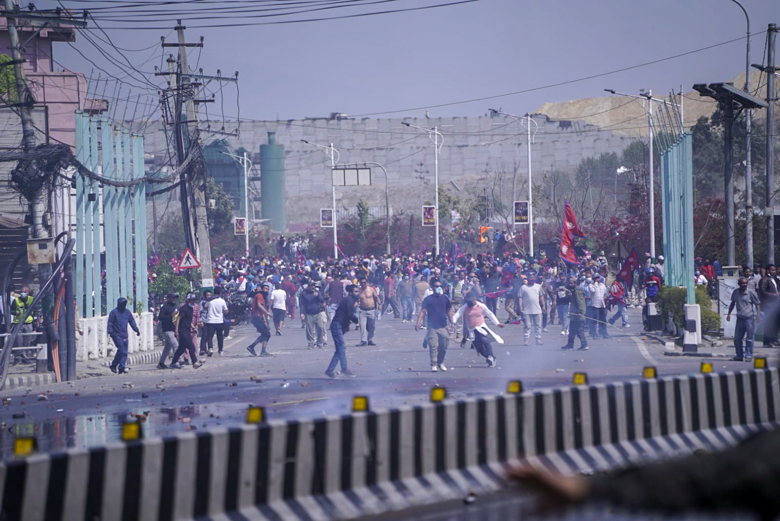 तीनकुनेको प्रदर्शनमा १ जनाको मृत्यु