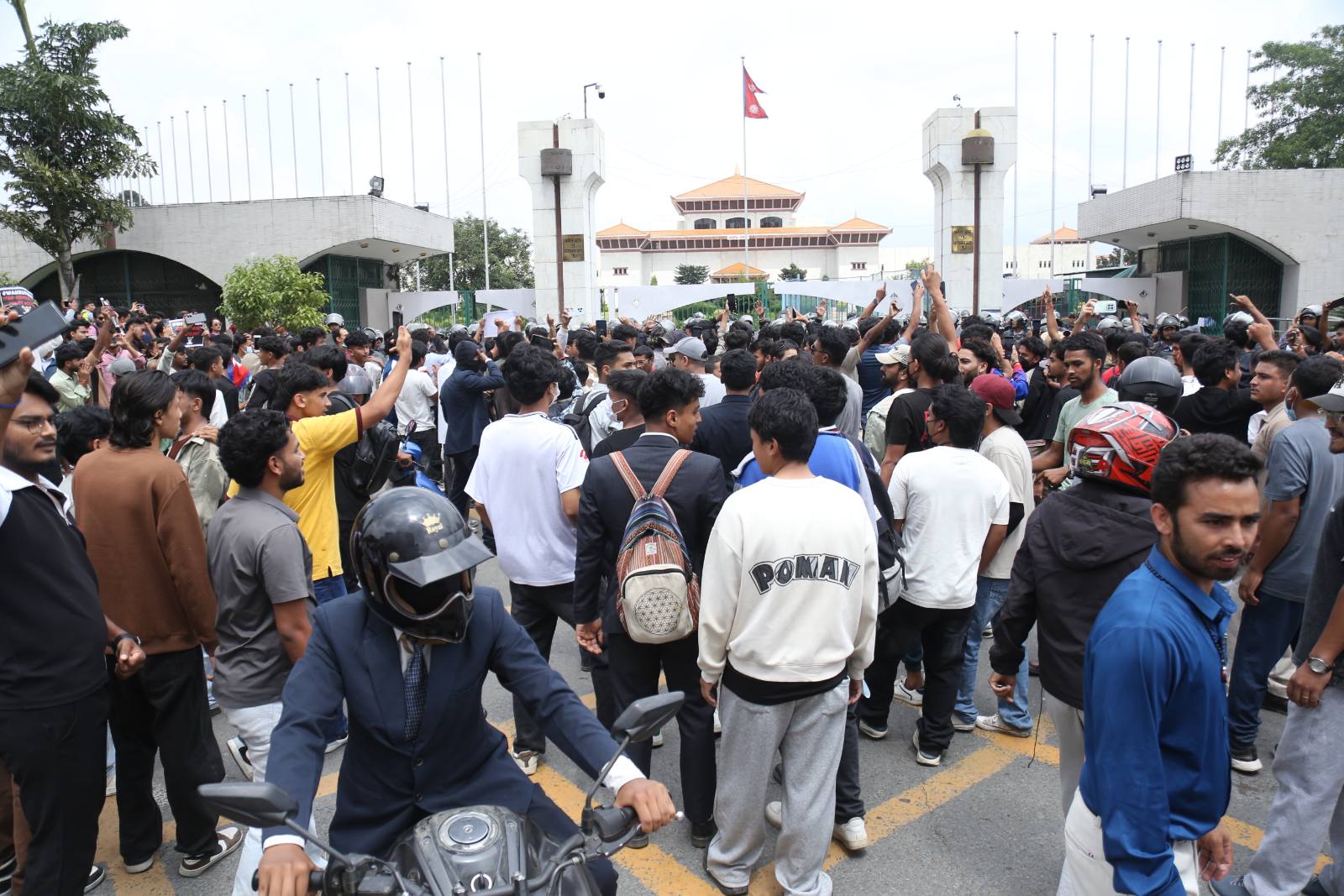 जेनजी प्रदर्शनको समाचार संकलनमा खटिएका चार पत्रकार घाइते