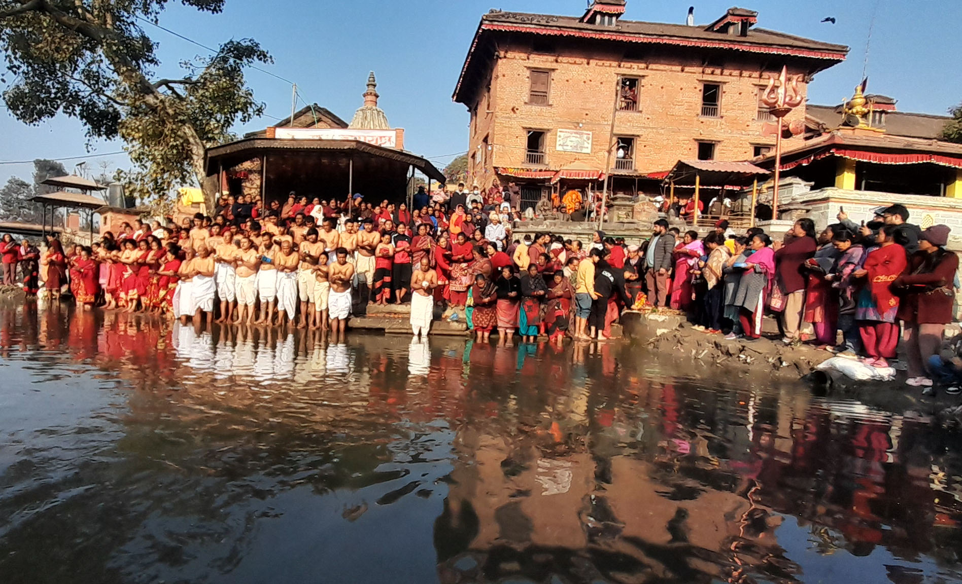 भक्तपुरको त्रिवेणीधाममा माधव नारायण मेला