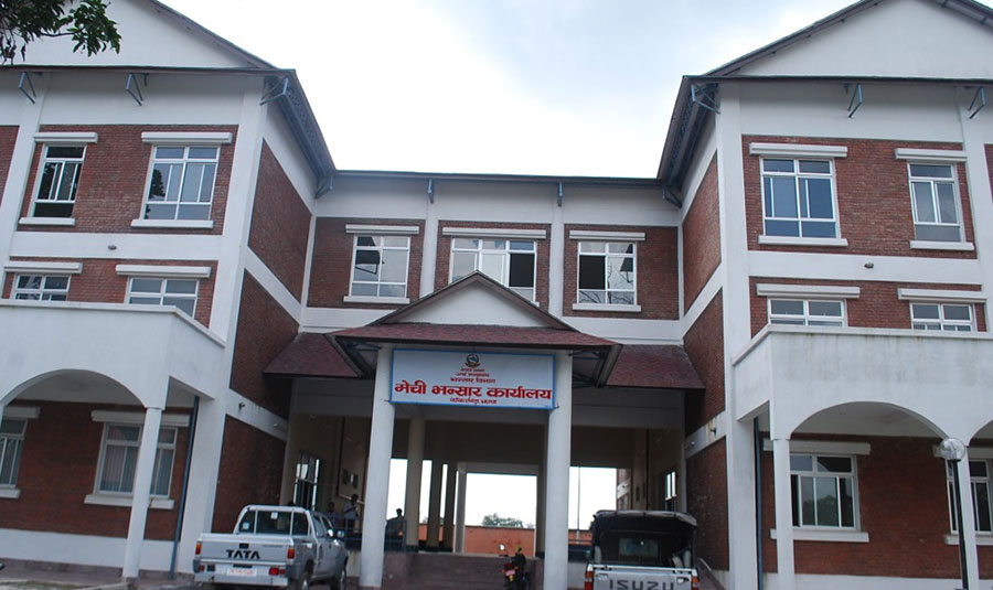 मेची भन्सारबाट करिब १६ अर्ब राजस्व संकलन