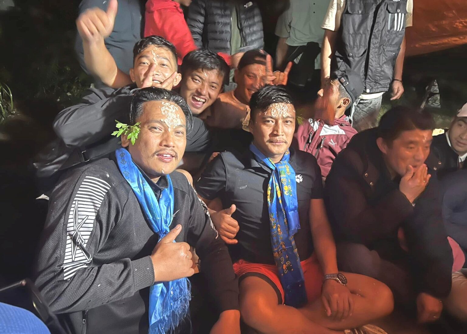 मितेरी परम्परा जोगाउँदै धार्चे, २० जोडीले लगाए मित