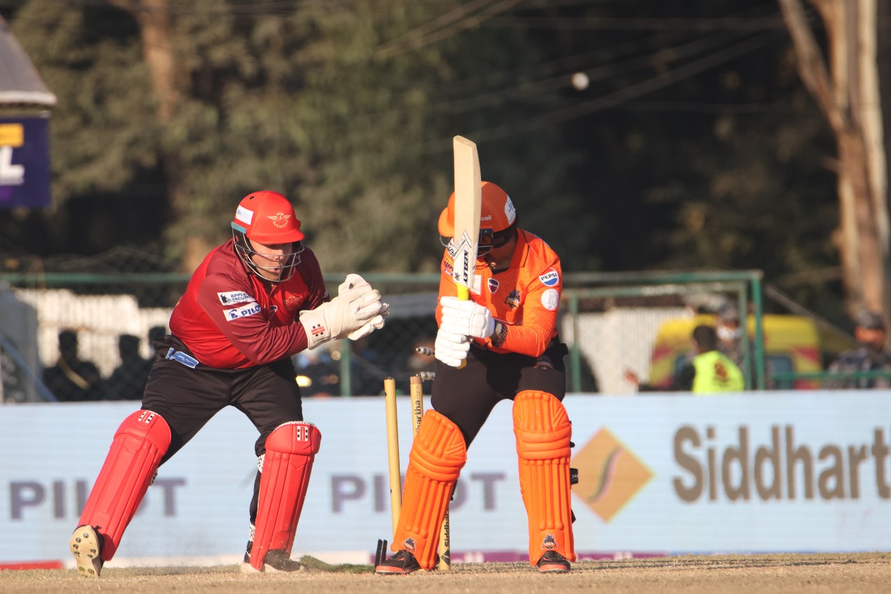 रोसिङटनको अर्धशतकमा पोखरा ८ विकेटले विजयी