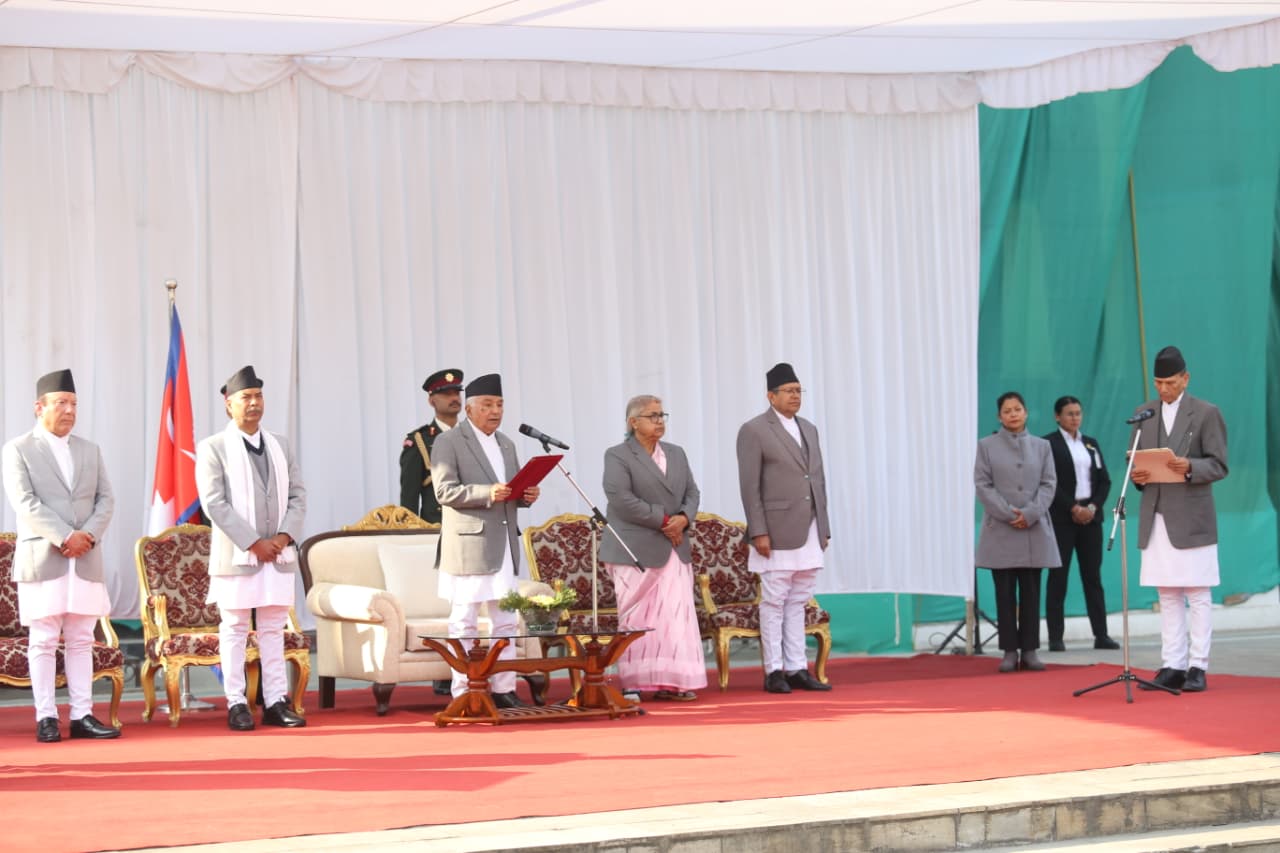 नवनियुक्त परराष्ट्रमन्त्री शर्माले लिए शपथ