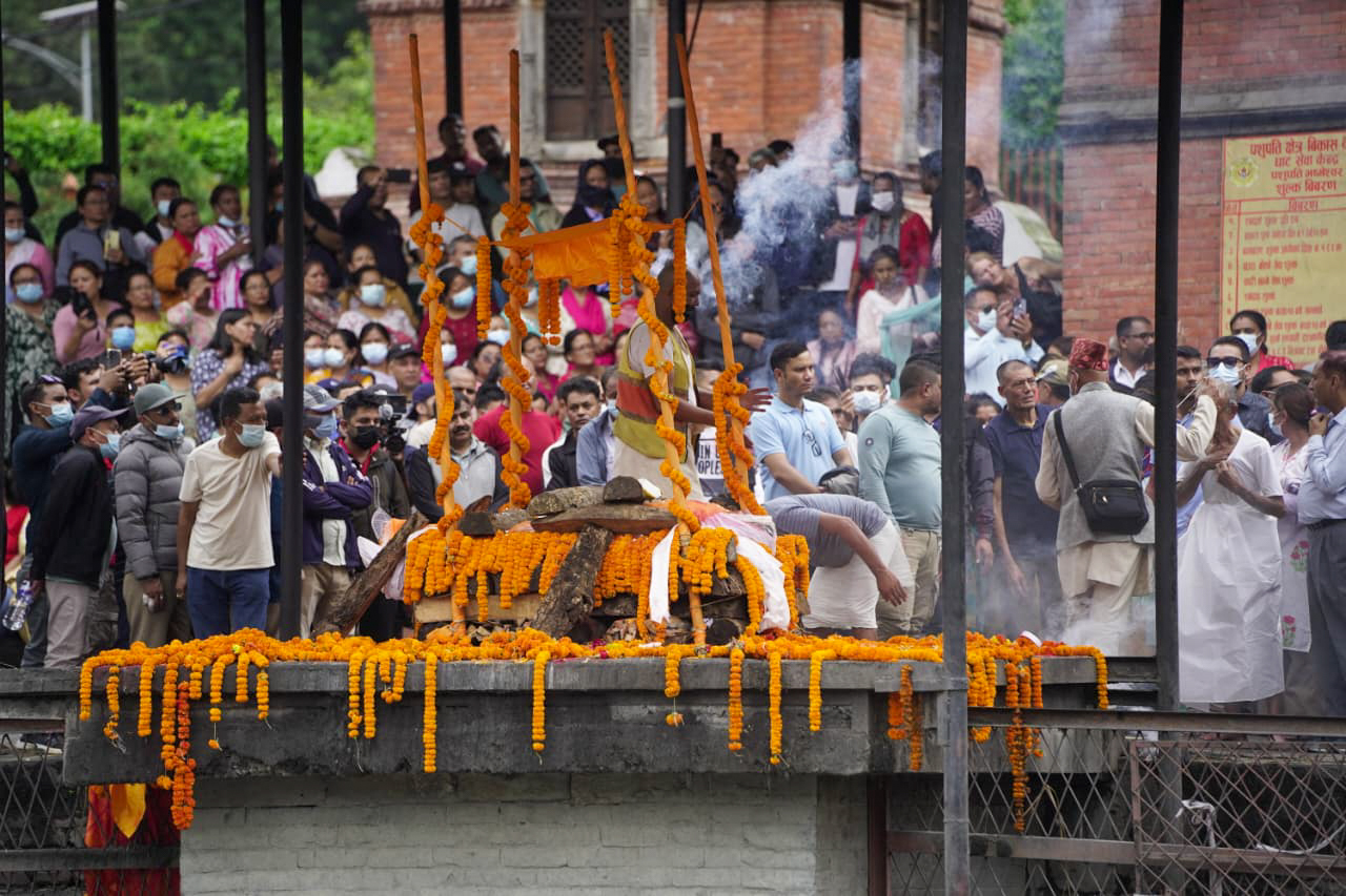 जेनजी आन्दोलनका मृतकको राष्ट्रिय सम्मानसाथ अन्त्येष्टि (तस्वीरहरू)