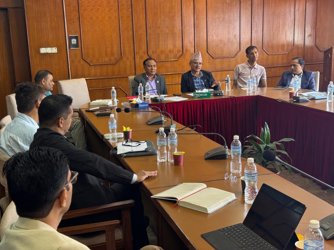 काम नगरी वर्षौंसम्म अलपत्र परेका २३४ सडक र पुलका ठेक्का तोडिँदै