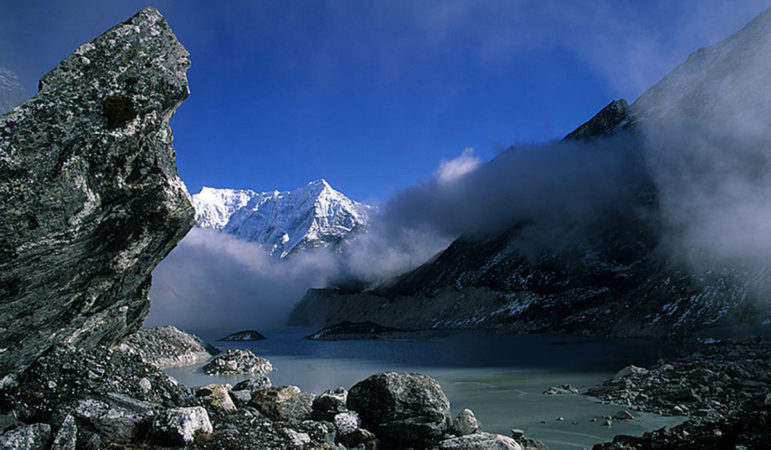 रोल्वालिङ हिमपहिरो: ५ घाइतेको उद्धार, ७ बेपत्ता