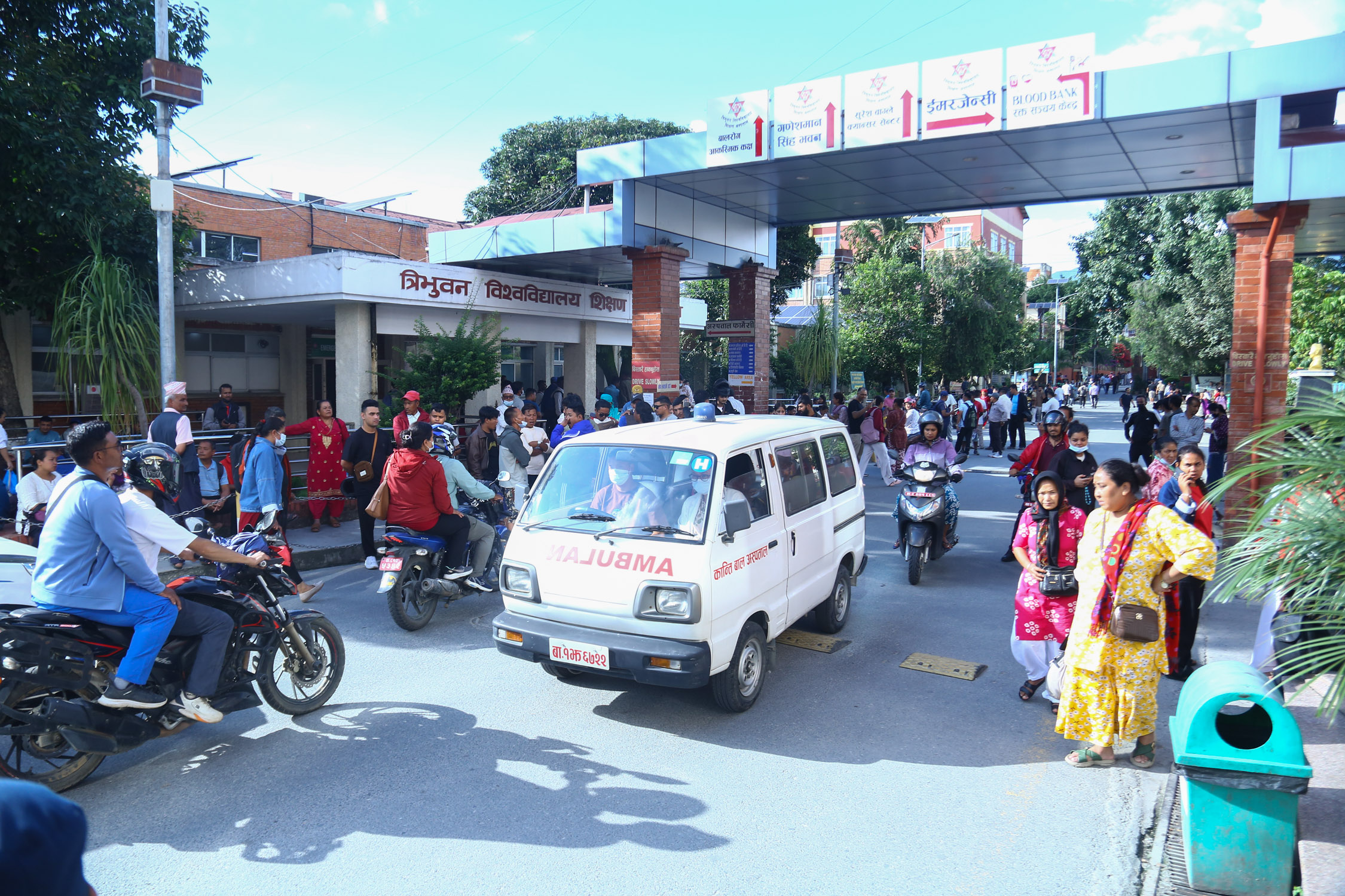 भोटेकोशी बाढीका घाइतेमध्ये २७ जनाको त्रिवि शिक्षण अस्पतालमा उपचार जारी, ३९ जना डिस्चार्ज