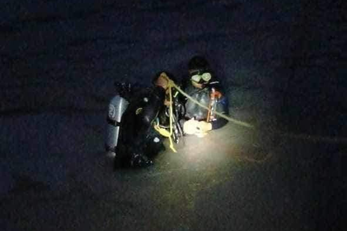 सुनकोशीमा खसेको कारसँगै ३ जना बेपत्ता