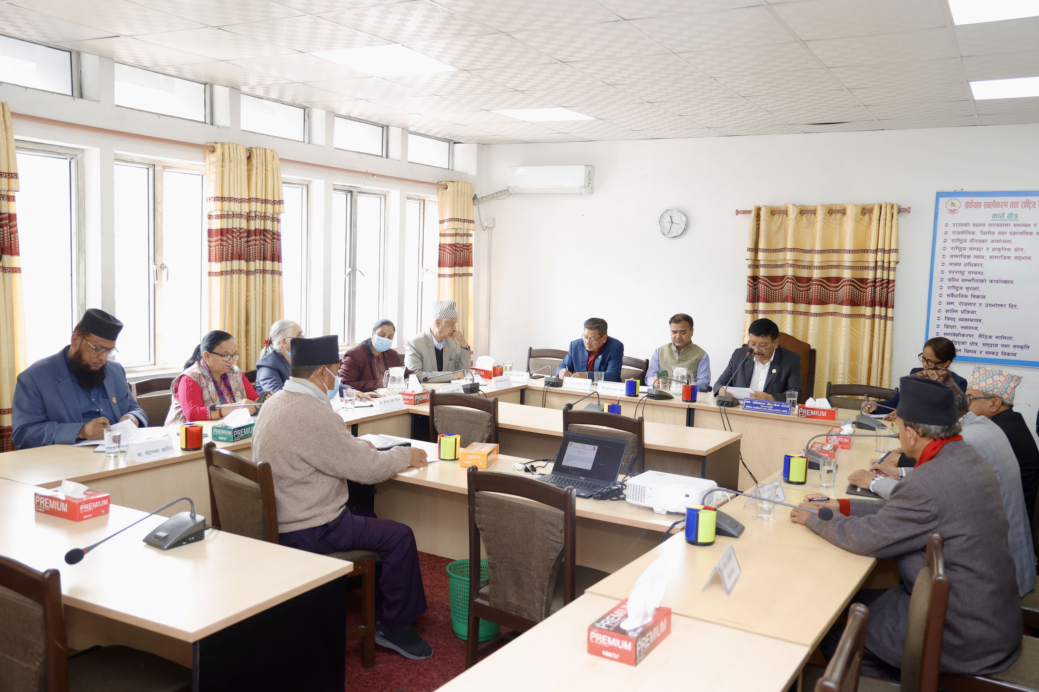 संविधानविद् भन्छन् – आयोगहरूको औचित्यबारे पुनरवलोकन गर्ने बेला भयो