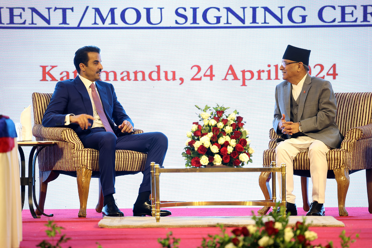 कतारका अमिर र प्रधानमन्त्री दाहालबीच भेटवार्ता सम्पन्न, द्विपक्षीय समझदारीमा हस्ताक्षर