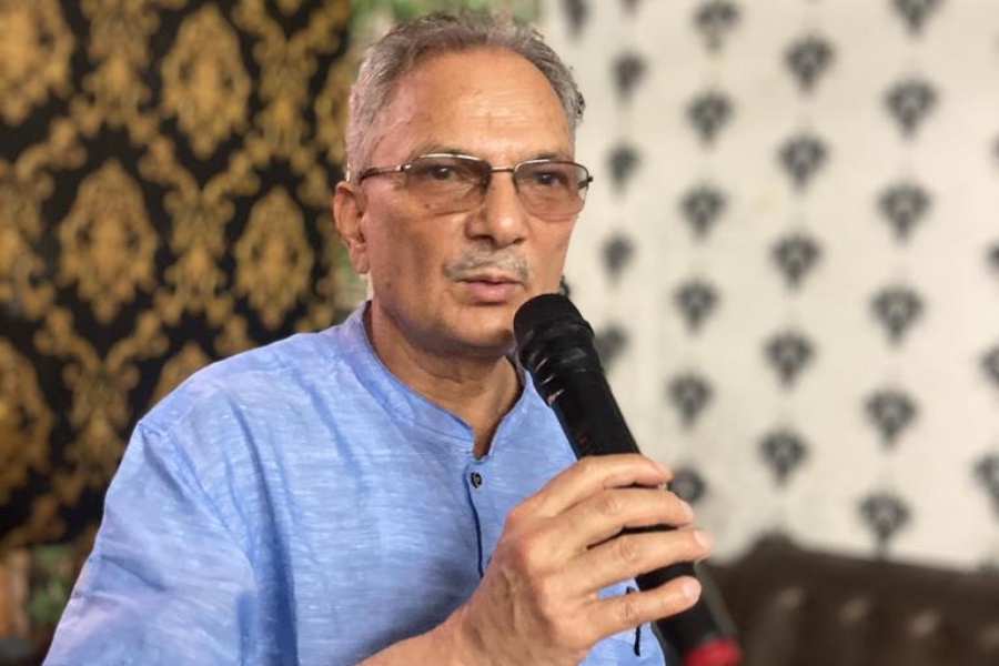 पञ्चायतकालदेखिका प्रकरणको आयोग बनाएर छानबिन गर्नुपर्छ : बाबुराम भट्टराई