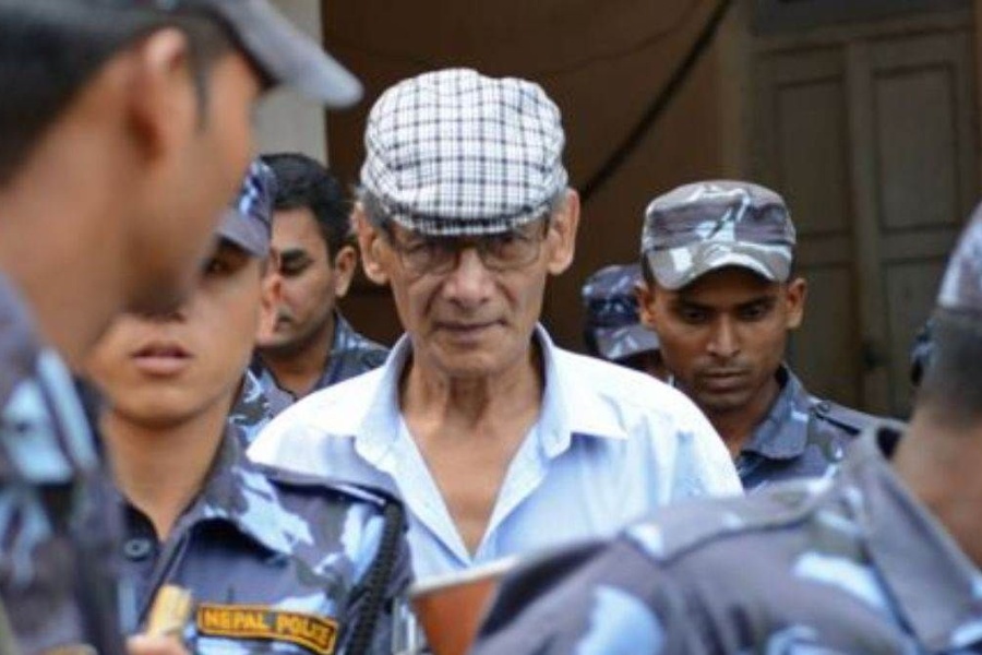 चार्ल्स शोभराजलाई अध्यागमनमा बुझाइँदै