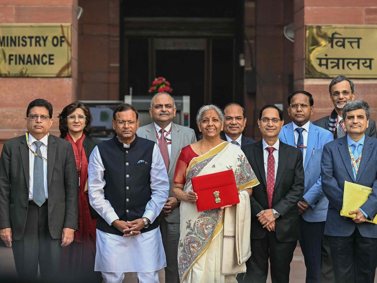 भारतको बजेट सार्वजनिक: अर्थतन्त्र सुदृढीकरण र समावेशी विकासमा जोड