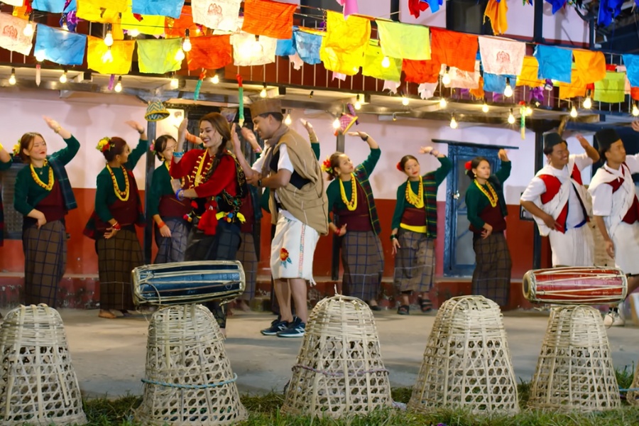 ठाडो भाकाको मौलिक गीत ‘दरमखोला’