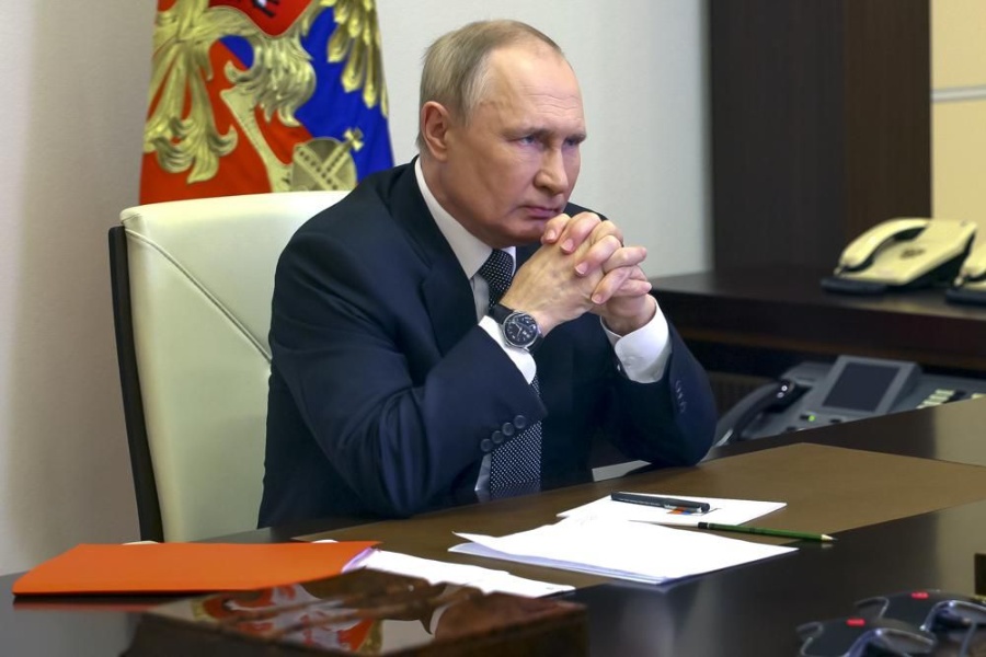 रुसले अतिक्रमण गरेका युक्रेनी भूमिमा सैन्य कानून लागू