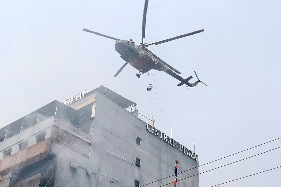 सेन्टर प्लाजामा भएको आगलागी नियन्त्रणमा