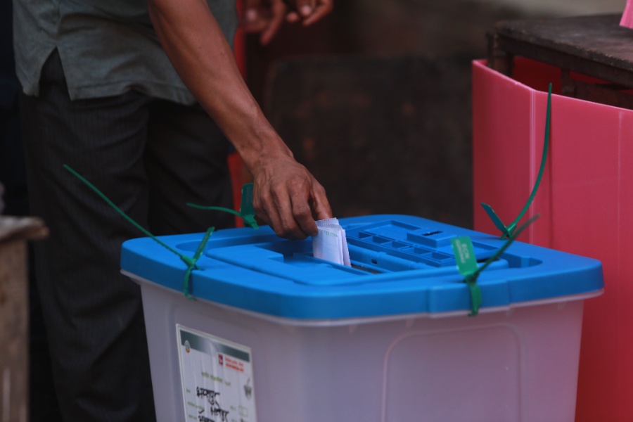 पूर्वनिर्वाचन आयुक्त भन्छन्- दलहरूले मतदाताको स्वतन्त्र विवेकमाथि अंकुश लगाउने काम गरे