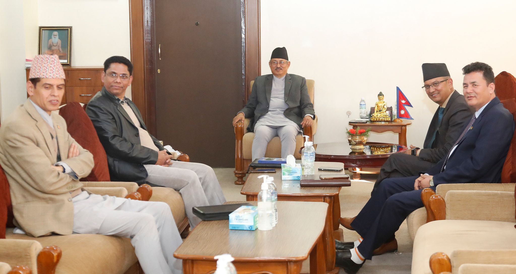 सरकार र विप्लव नेतृत्वको नेकपाबीच वार्ता