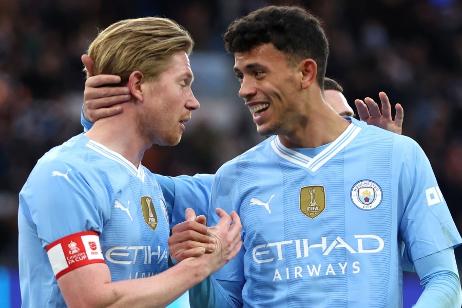 म्यानचेस्टर सिटी एफ ए कपको चौथो चरणमा