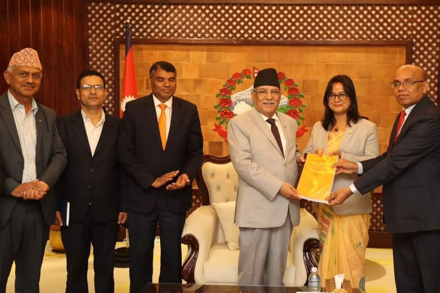 सहकारी क्षेत्रका संकट समाधानका लागि गठित कार्यदलले प्रधानमन्त्रीलाई बुझायो प्रतिवेदन