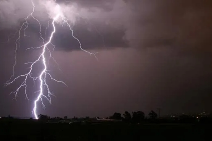 बझाङमा चट्याङ लागेर एकको मृत्यु