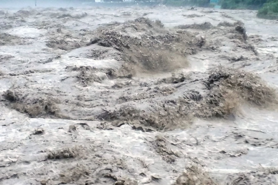 महाकालीको जलसतह खतराको तहभन्दा माथि, कञ्चनपुरको तटीय क्षेत्रमा सतर्कता अपनाउन आग्रह