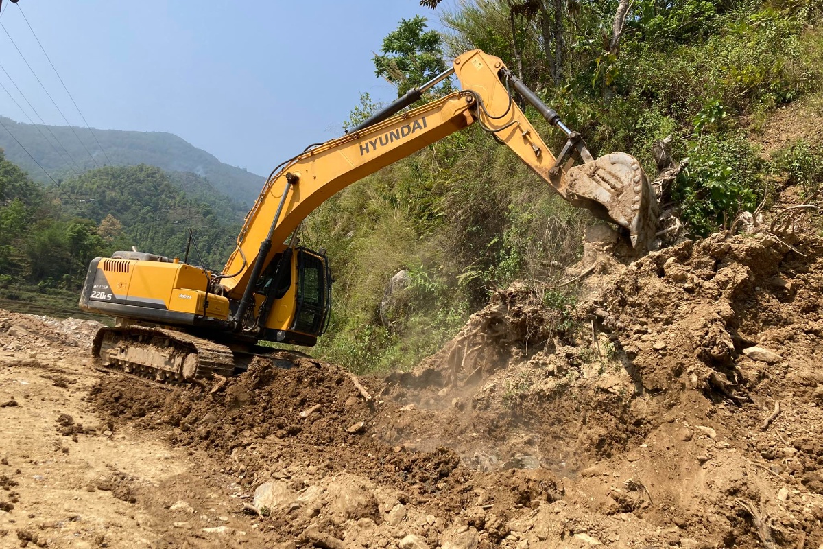 कुश्मिसेरा–रांखानी सडक: २ वर्षमा सक्नुपर्ने कालोपत्र ५ वर्षमा पनि भएन