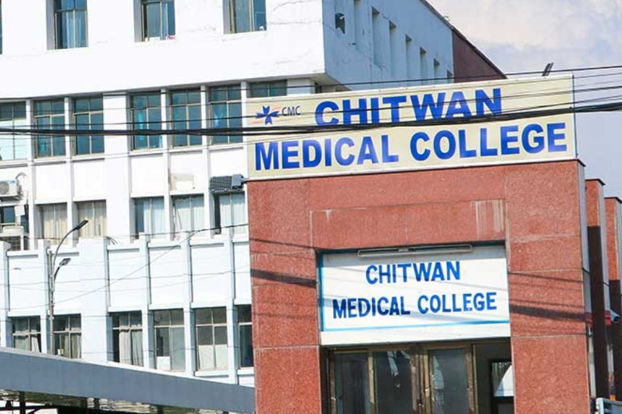 चितवन मेडिकल कलेजमा नवजात शिशुको मुटुको जटिल शल्यक्रिया