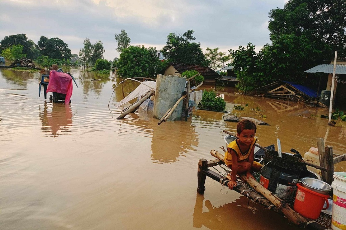कैलालीका ५०० घर डुबानमा, १ हजार ७०० जना प्रभावित