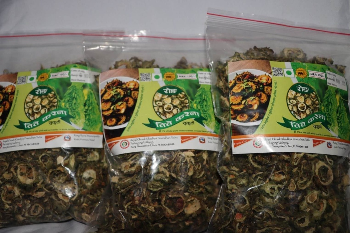 रोङमा ब्रान्डिङ गरेर तितेकरेलाको बिक्री