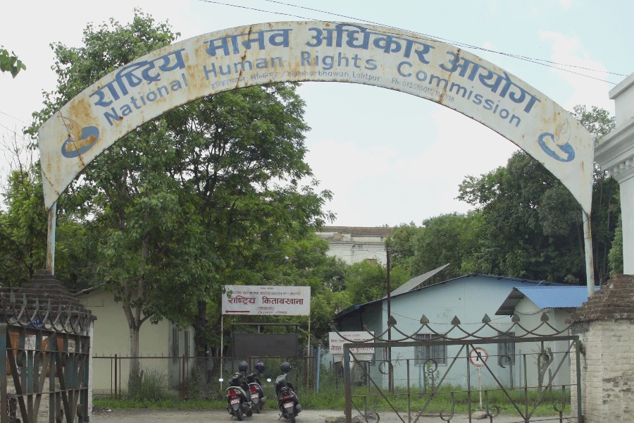 स्वास्थ्यमन्त्री बस्नेत र मेयर बालेन शाहको अभिव्यक्तिप्रति आयोगको आपत्ति