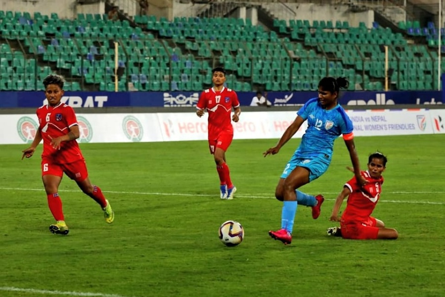 मैत्रीपूर्ण फुटबलमा भारतसँग नेपालको बराबरी, सावित्राको २ गोल