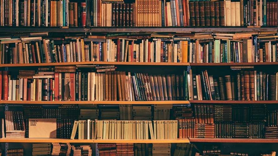 नेपालमा पठन संस्कृति मासिँदै गएकोप्रति लेखक–पत्रकारको चिन्ता