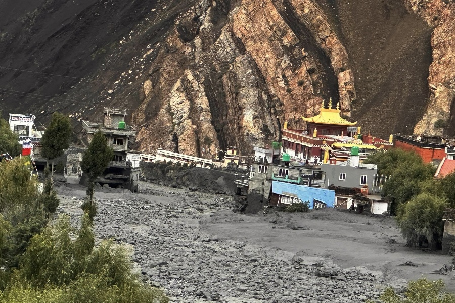 बाढीग्रस्त कागबेनी ३ दिनदेखि अन्धकारमा