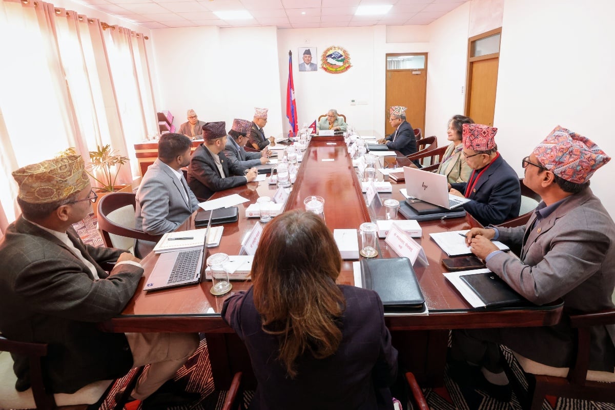 भारु २०० र ५०० दरका नोट २५ हजारसम्म बोक्न पाइने, उच्चस्तरीय राजनीतिक संवाद समिति गठन