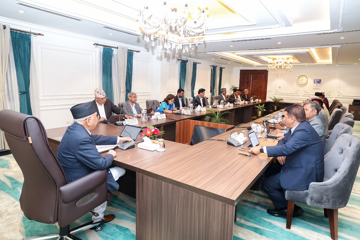 गत आर्थिक वर्षमा सरकारी खर्च १५ खर्ब आठ अर्ब