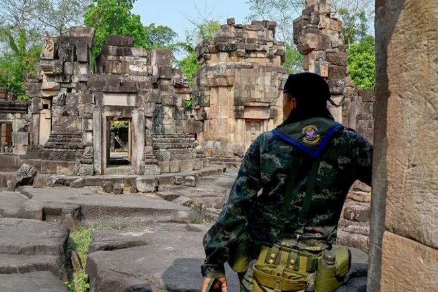 थाइल्यान्ड–कम्बोडिया सीमा विवाद चर्किँदै, दुवै देशले फिर्ता बोलाए राजदूत