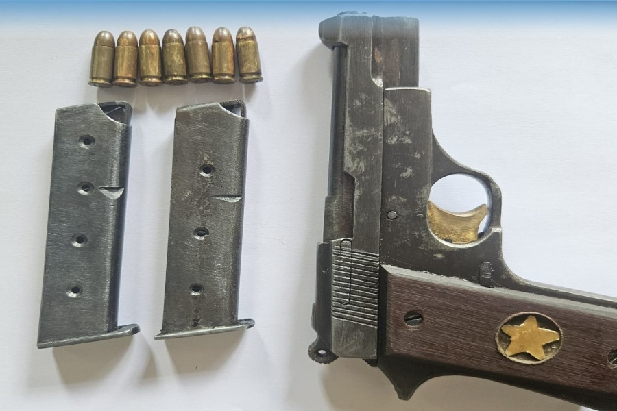 पेस्तोल र ७ राउन्ड गोलीसहित १ जना पक्राउ