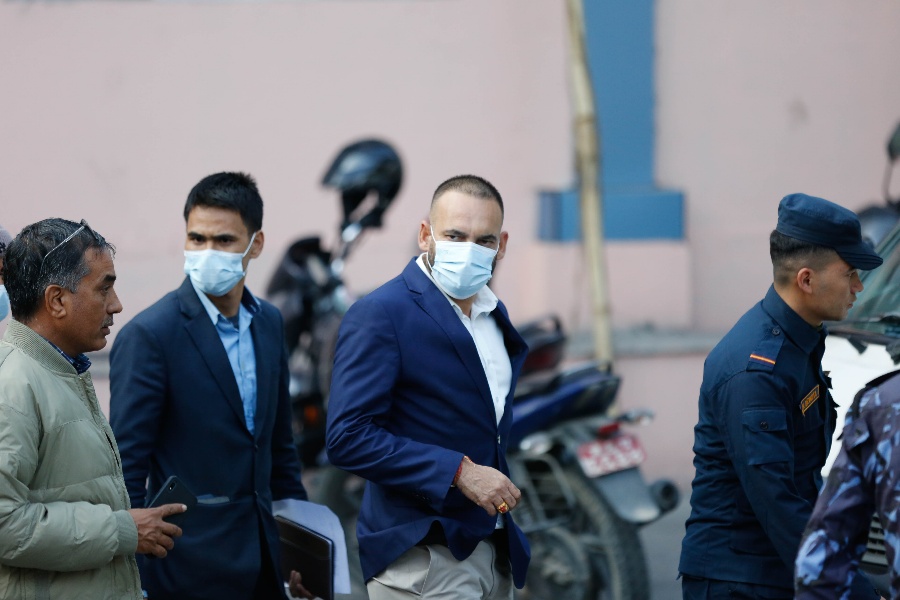 नलिनचाेक हेलिप्याड भ्रष्टाचार मुद्दा: प्रदीप अधिकारीलाई थुनामा पठाउने विशेष अदालतको आदेश