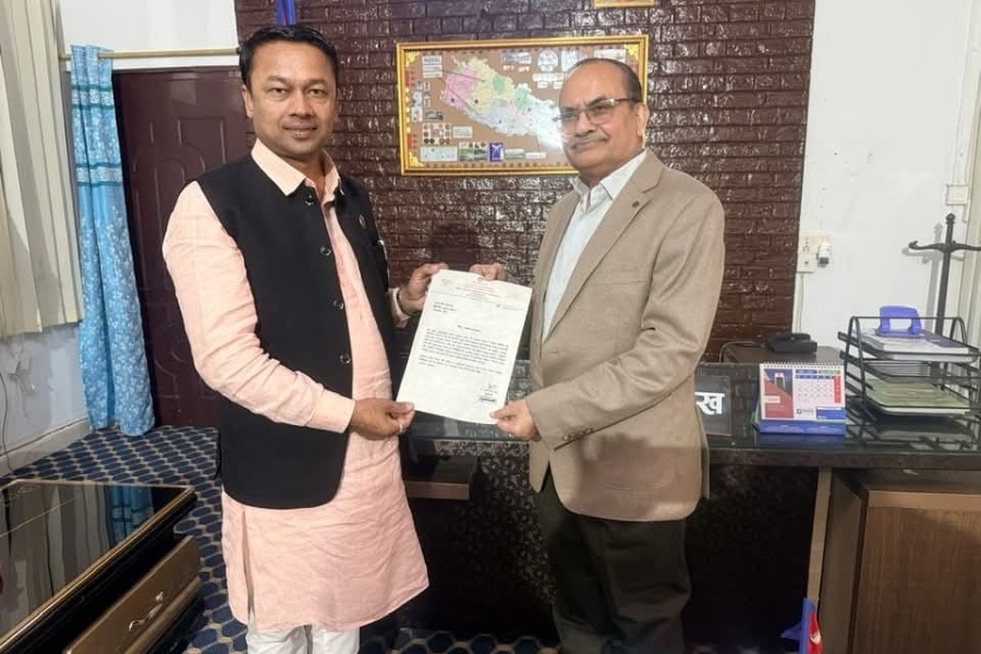 मुख्यमन्त्री यादवले बुझाए प्रदेश प्रमुखलाई राजीनामा पत्र