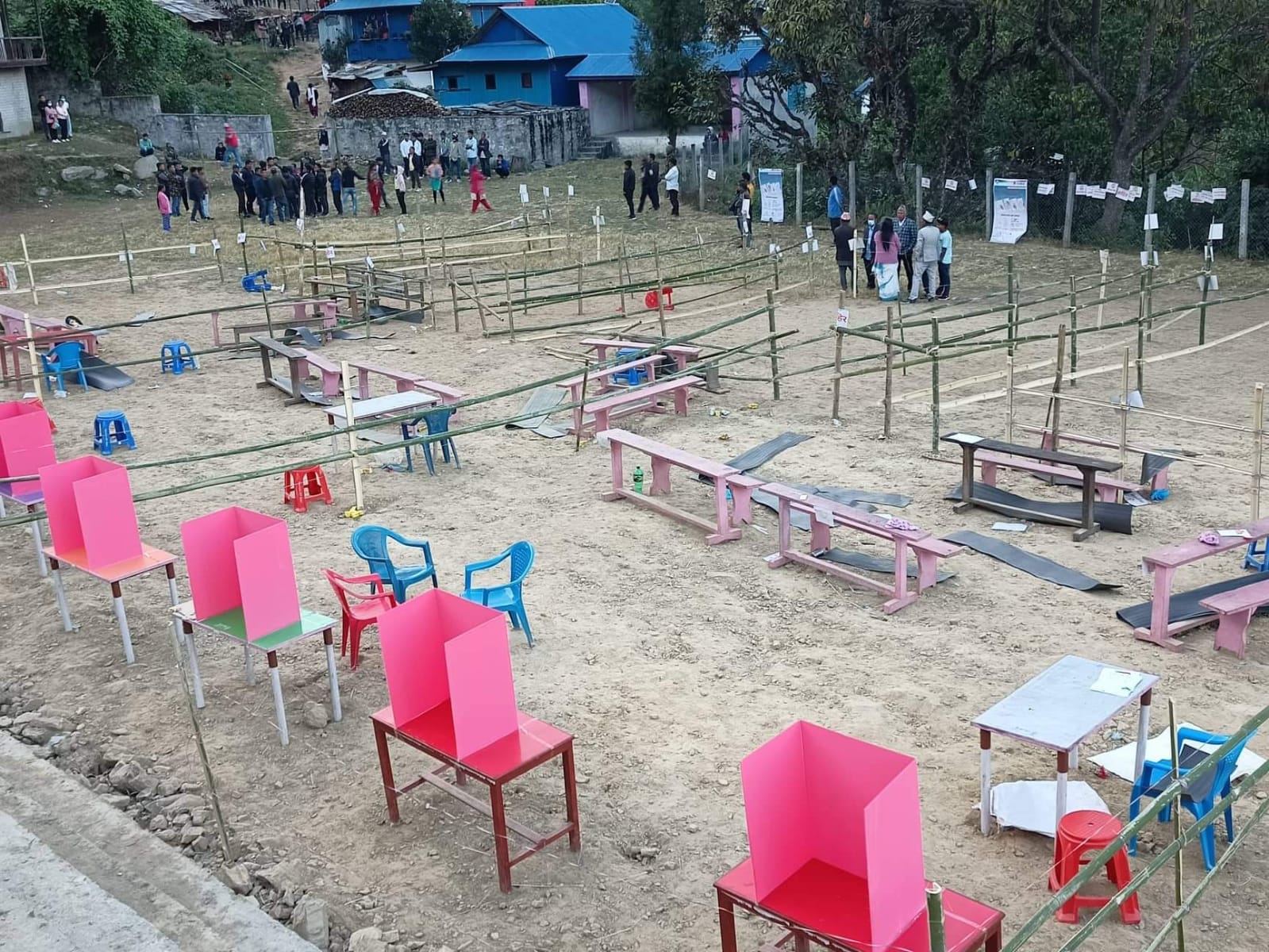 ताप्लेजुङको फूलबारी मतदान केन्द्रमा ३ राउन्ड हवाई फायर