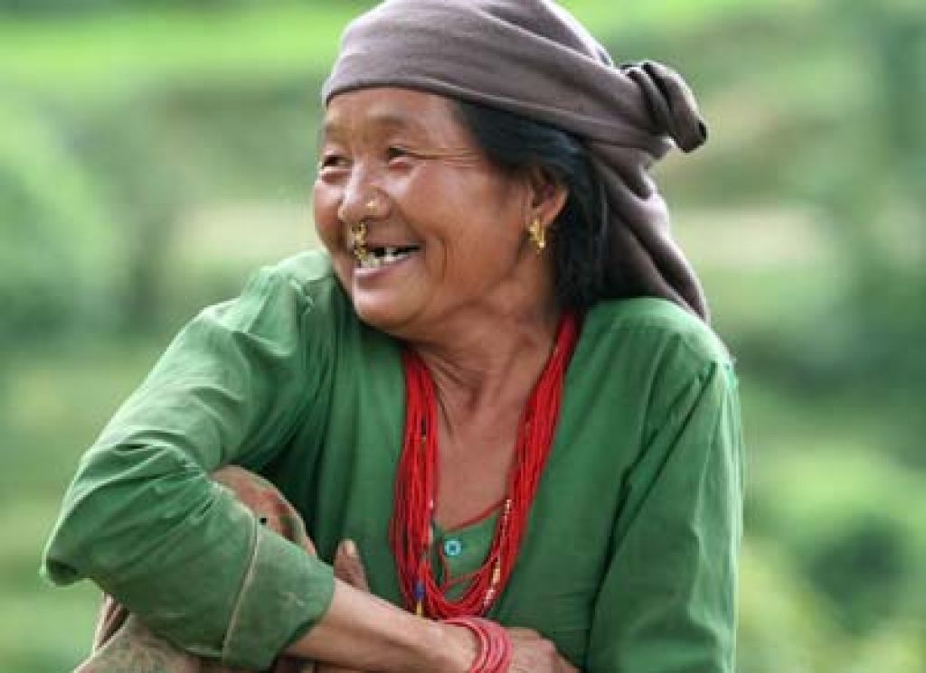 नक्कली हाँसो पनि आवश्यक छ