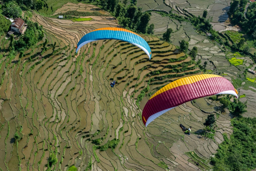 शर्तसहित प्याराग्लाइडिङ खुला