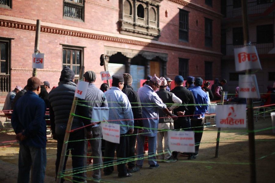 दोलखाका १० केन्द्रमा मतदान जारी 