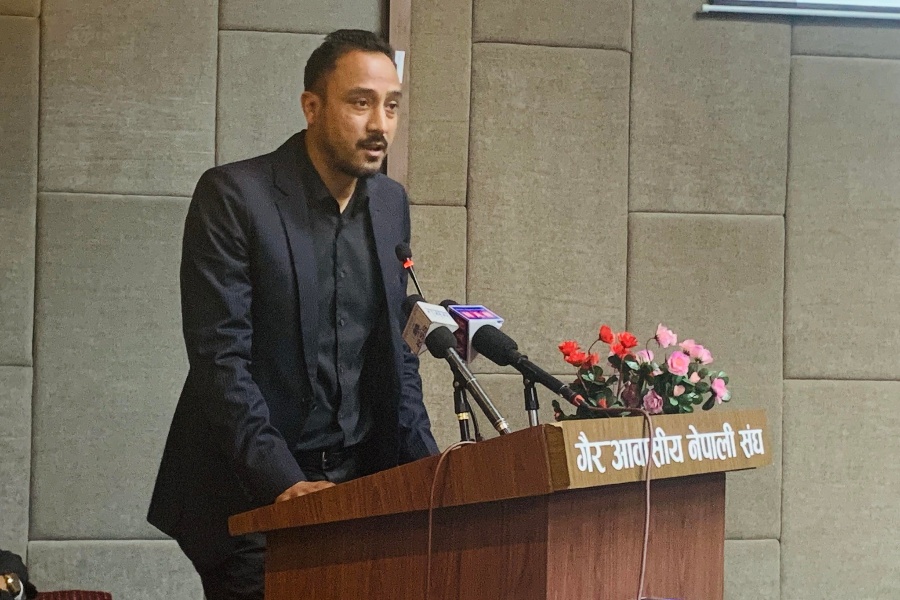 नेपाली क्रिकेटको विकास गर्न 'ग्रासरुट' प्राथमिकतामा राख्नुपर्छ: पारस खड्का