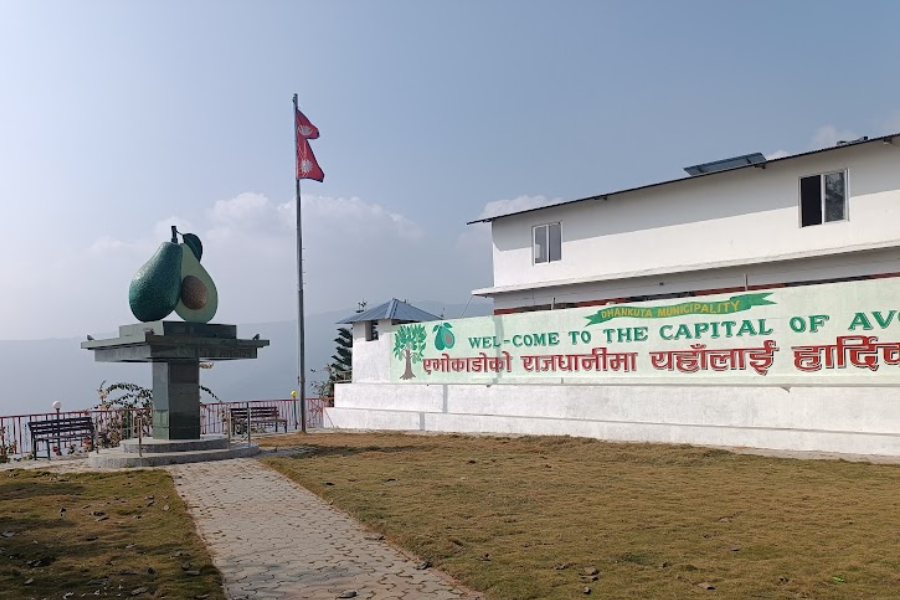 कोशी पर्यटन वर्षमा पहाड घुम्दै भारतीय पर्यटक