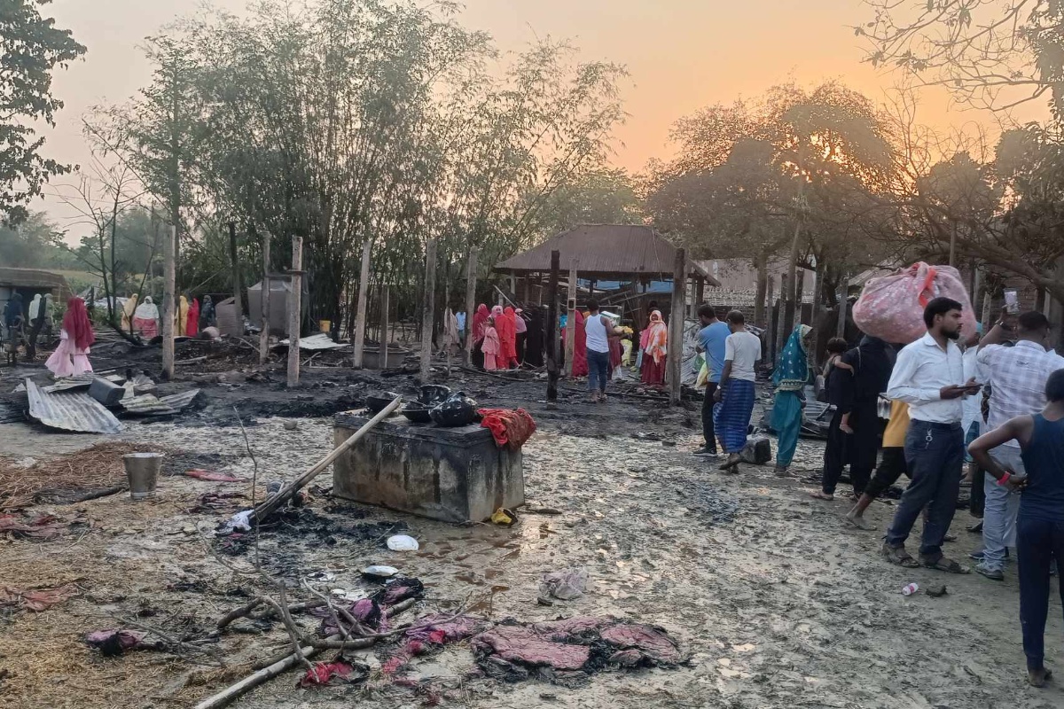 सुनसरीको हरिनगरमा आगलागी, २९ घर जले