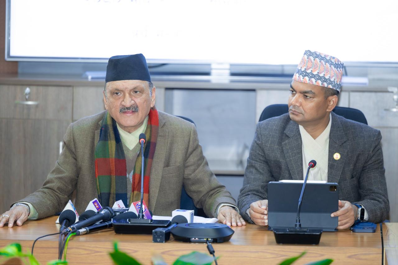 अर्थमन्त्रीले घटाए बजेटको आकार, १५ खर्ब ३० अर्ब मात्रै खर्च हुने संशोधित अनुमान